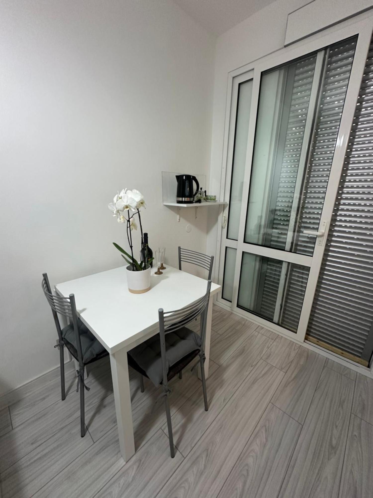 B&B Luna Rosa Pisa Bagian luar foto